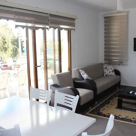 Marina Aynaz Tatil Villalari