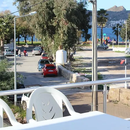 别墅 Marina Aynaz Tatil Villalari