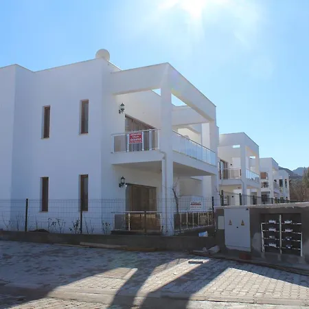 Marina Aynaz Tatil Villalari
